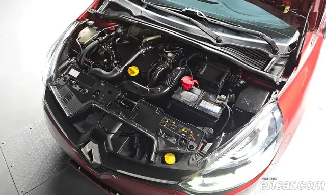 Renault (Samsung) Clio 2019 1.5 АКПП, миниатюра 6