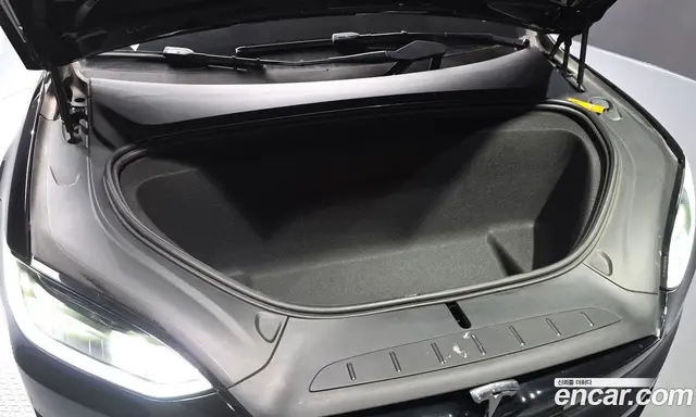 Tesla Model X 2023 0.3 АКПП, миниатюра 6 Tesla Model X 2023 0.3 АКПП, миниатюра 6