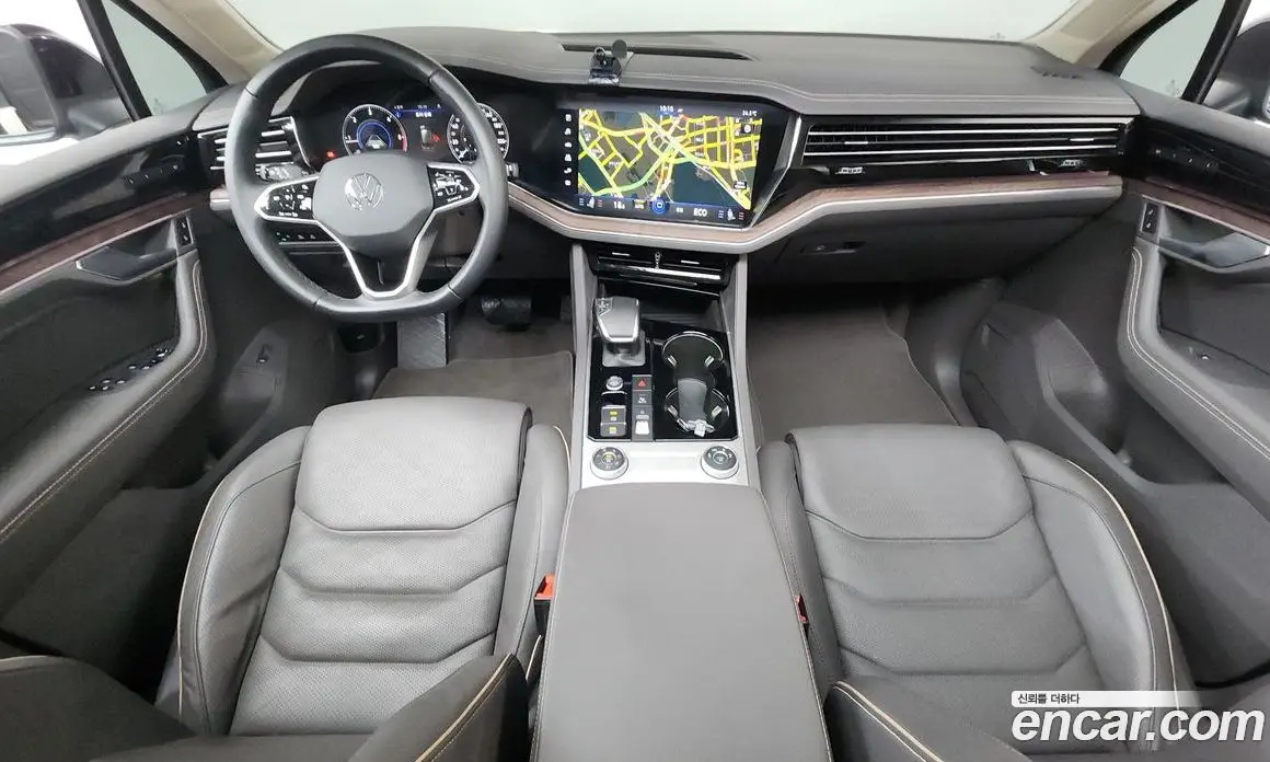 Volkswagen Touareg 2023 3.0 АКПП, фото 10