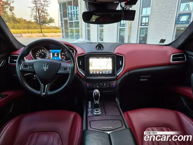 Maserati Ghibli 2017 3.0 АКПП, миниатюра 8