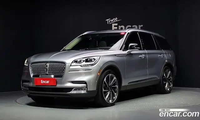 Lincoln Aviator, 2021, 85 477 км