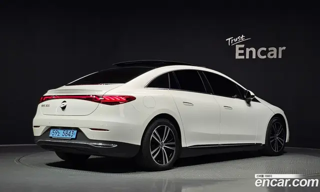Mercedes-Benz EQE 2023 0.3 АКПП, миниатюра 2