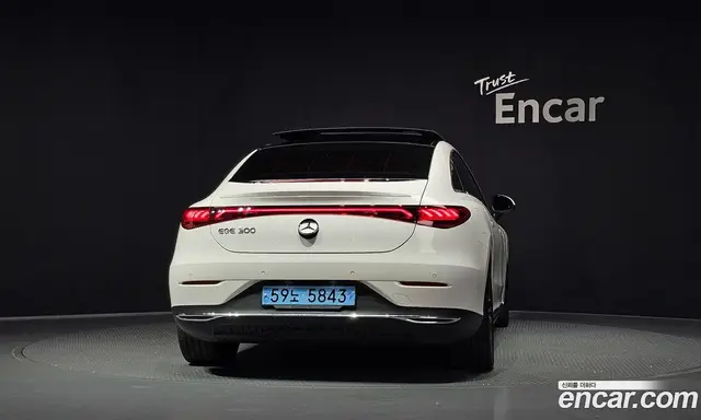 Mercedes-Benz EQE 2023 0.3 АКПП, миниатюра 4