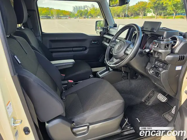 Suzuki Jimny 2021 0.7 АКПП, миниатюра 7