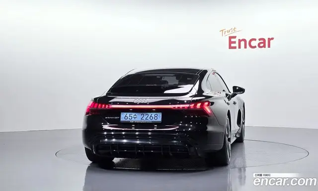 Audi e-tron GT 2022 0.1 АКПП, миниатюра 3 Audi e-tron GT 2022 0.1 АКПП, миниатюра 3