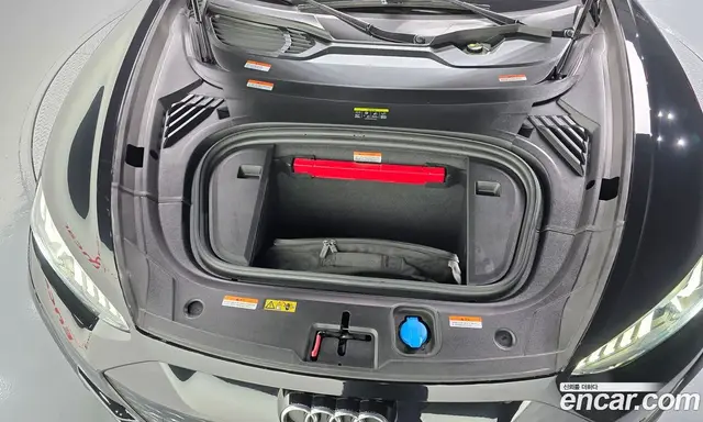 Audi e-tron GT 2022 0.1 АКПП, миниатюра 5 Audi e-tron GT 2022 0.1 АКПП, миниатюра 5