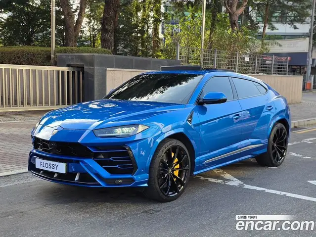 Lamborghini Urus, 2021, 20 500 км