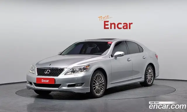 Lexus LS, 2011, 155 115 км