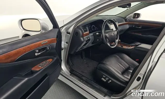 Lexus LS 2011 4.6 АКПП, миниатюра 11
