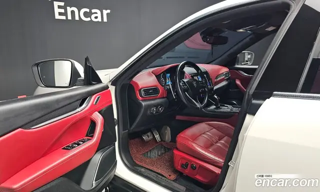 Maserati Levante 2017 3.0 АКПП, миниатюра 12