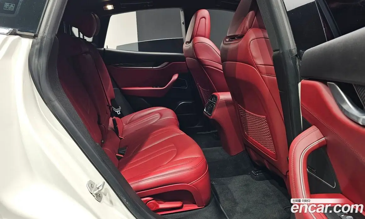Maserati Levante 2017 3.0 АКПП, фото 16