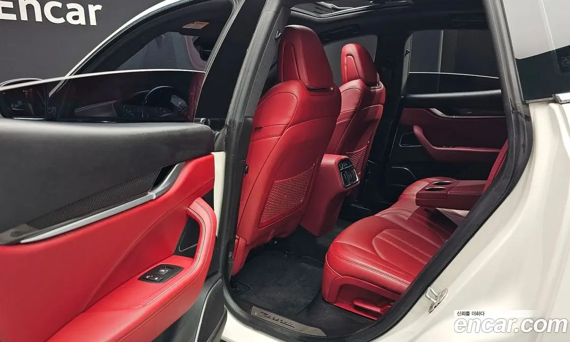 Maserati Levante 2017 3.0 АКПП, фото 17