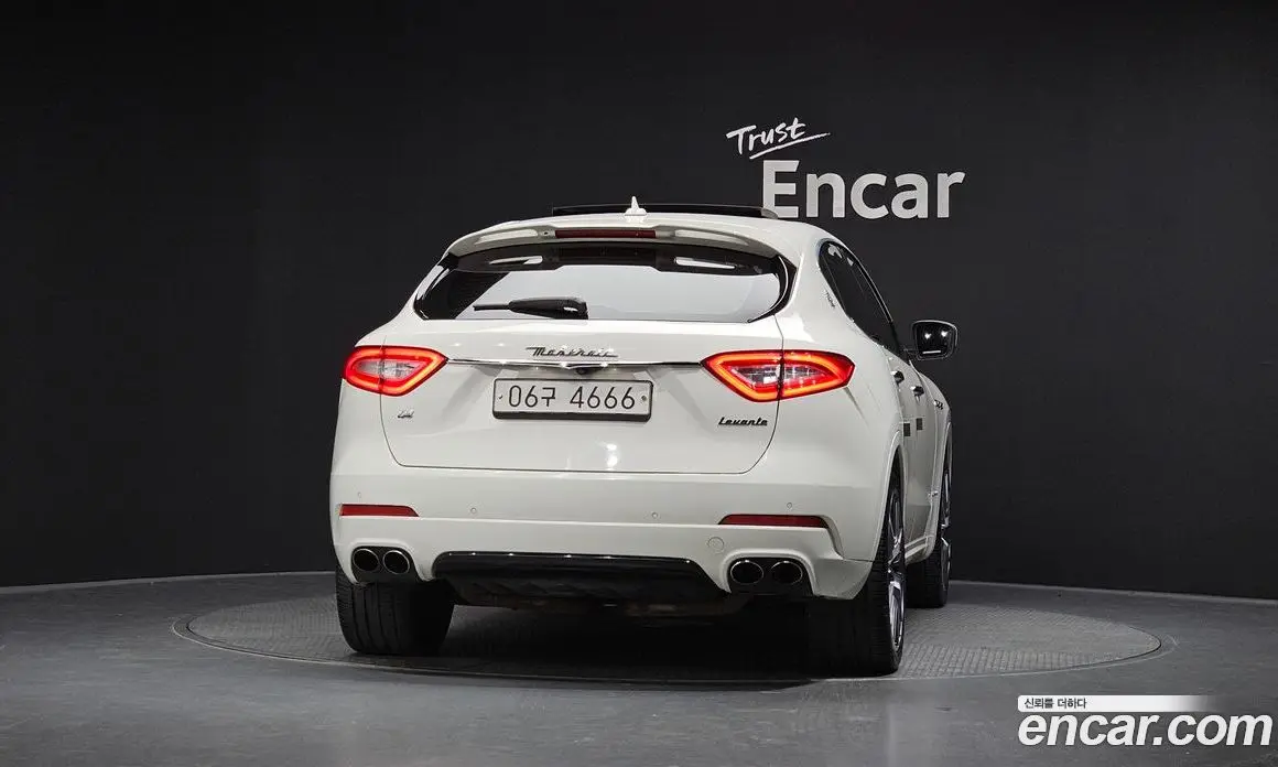 Maserati Levante 2017 3.0 АКПП, фото 3
