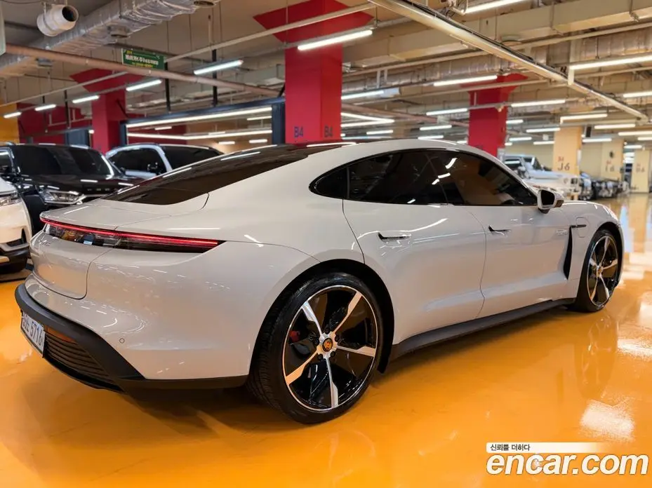 Porsche Taycan 2021 0.3 АКПП, фото 5