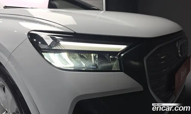 Audi Q4 e-tron 2022 0.2 АКПП, миниатюра 8