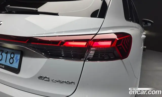 Audi Q4 e-tron 2022 0.2 АКПП, миниатюра 9