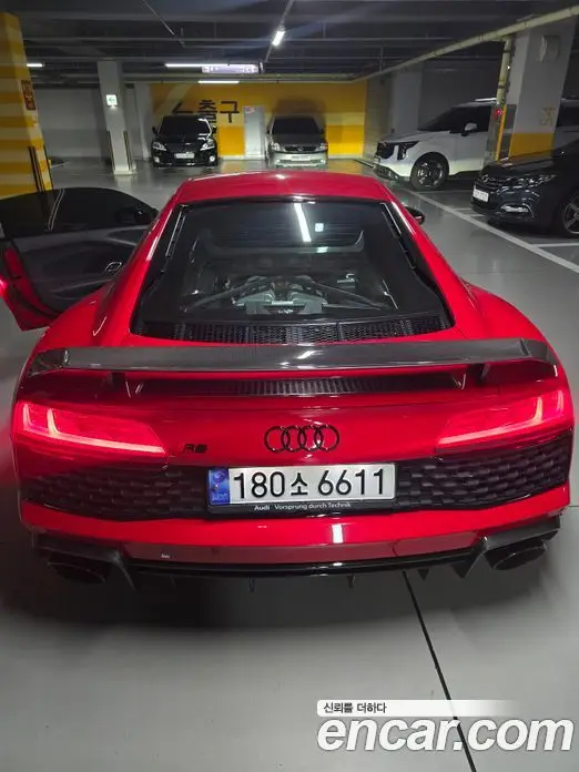 Audi R8 2021 5.2 АКПП, миниатюра 2