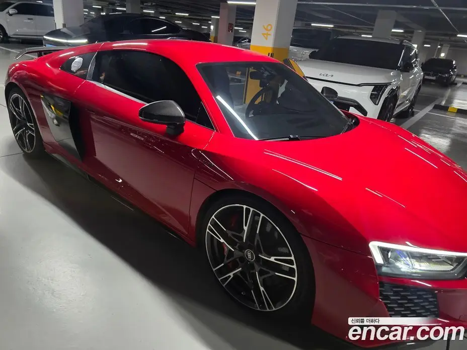 Audi R8 2021 5.2 АКПП, фото 4