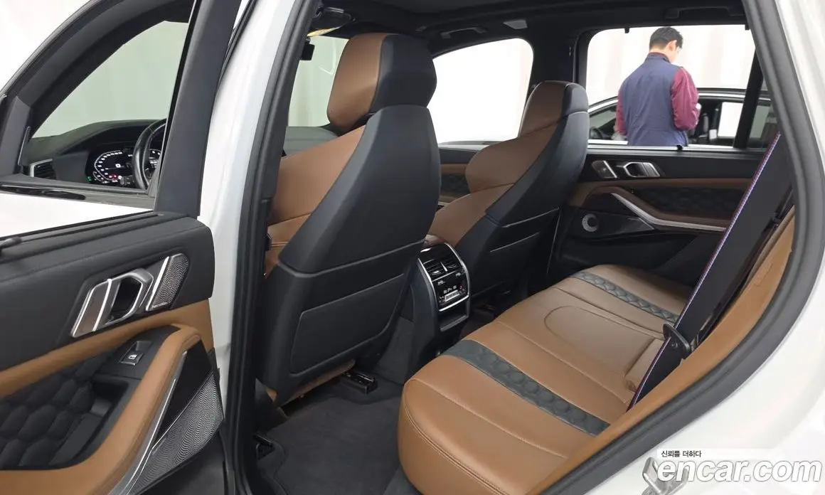 BMW X5M 2023 4.4 АКПП, фото 16