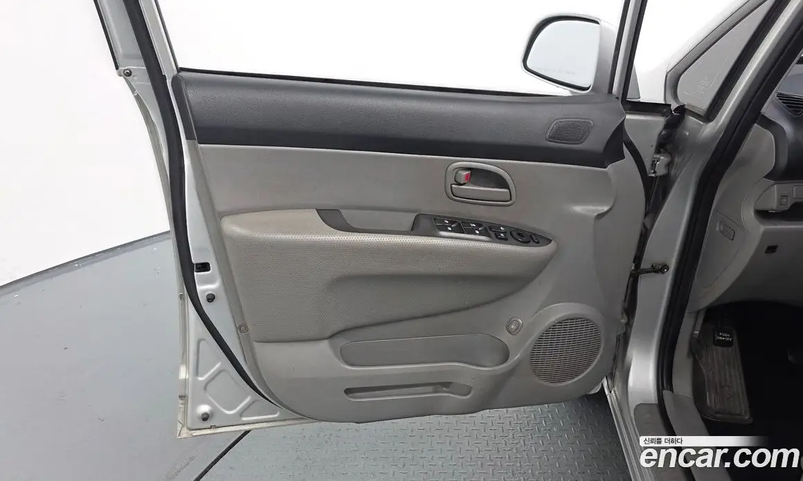 Kia Carens 2008 2.0 АКПП, фото 13