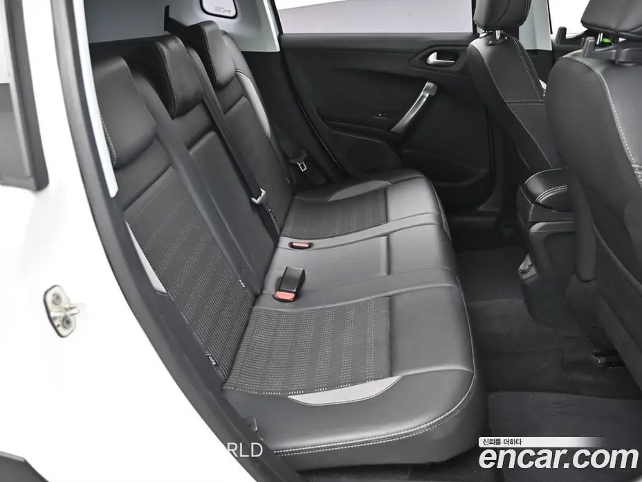 Peugeot 2008 2018 1.6 АКПП, фото 12