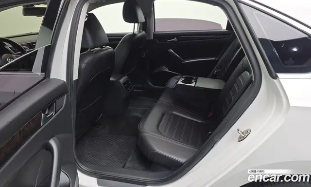 Volkswagen Passat 2015 1.8 АКПП, миниатюра 11