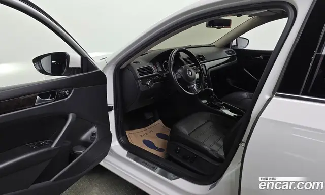 Volkswagen Passat 2015 1.8 АКПП, миниатюра 10