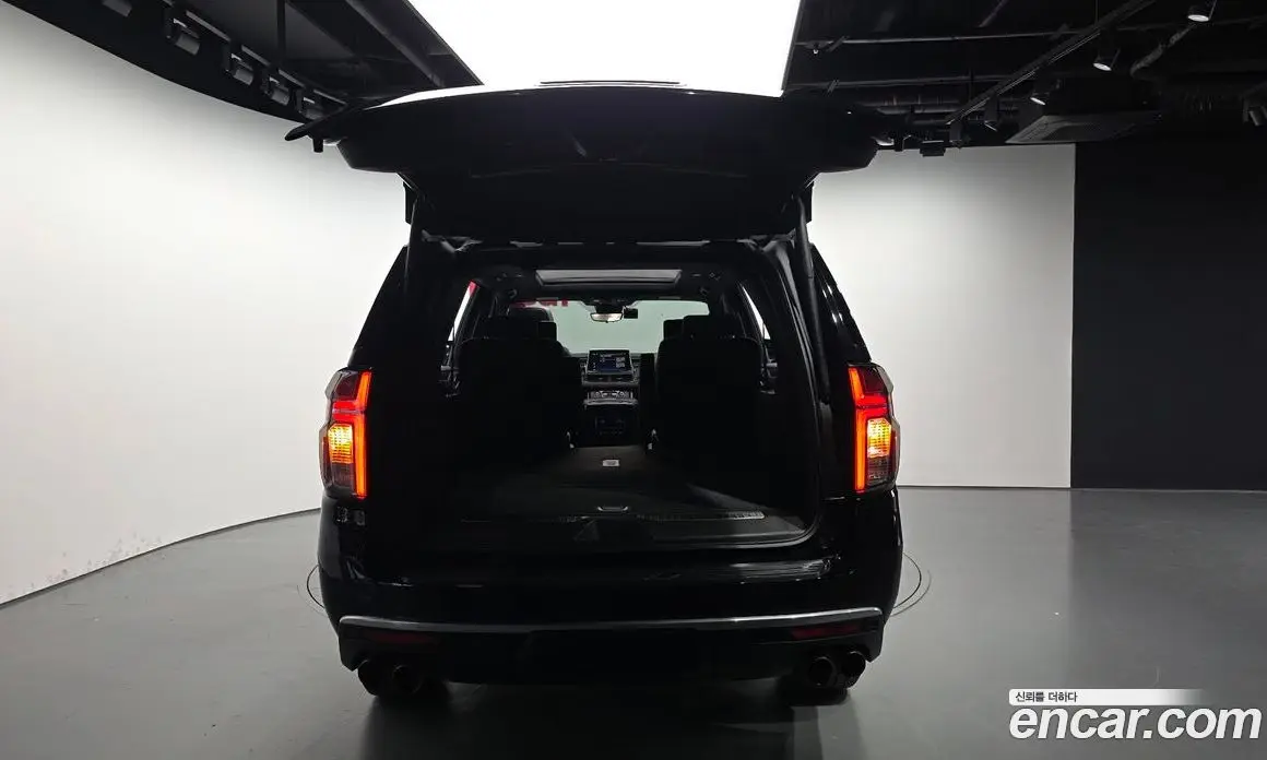 Chevrolet Tahoe 2023 6.2 АКПП, фото 20