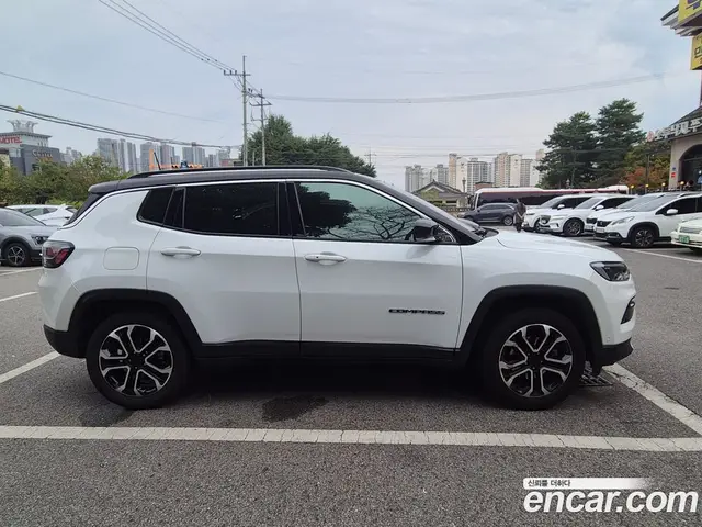 Jeep Compass, 2022, 40 090 км