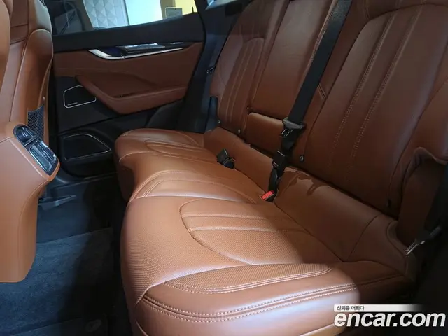 Maserati Levante 2017 3.0 АКПП, миниатюра 11