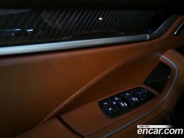 Maserati Levante 2017 3.0 АКПП, миниатюра 5