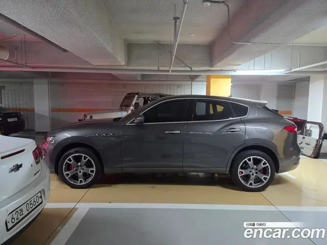 Maserati Levante 2017 3.0 АКПП, миниатюра 6