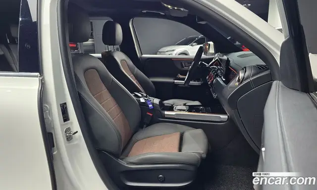 Mercedes-Benz EQB 2023 0.2 АКПП, миниатюра 12