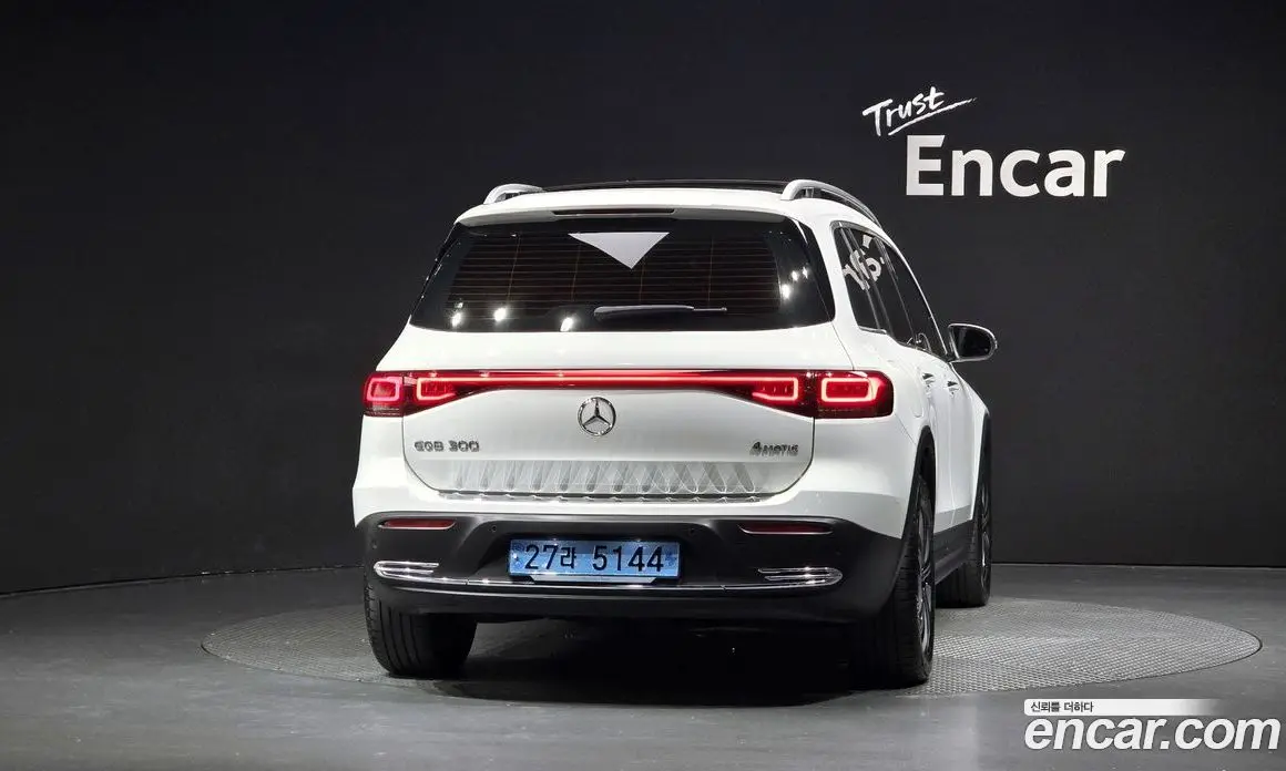 Mercedes-Benz EQB 2023 0.2 АКПП, фото 3