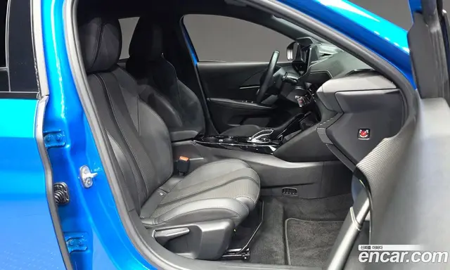 Peugeot 208 2021 0.1 АКПП, миниатюра 11