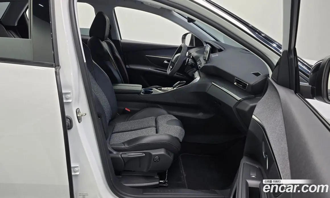 Peugeot 3008 2019 1.5 АКПП, фото 11