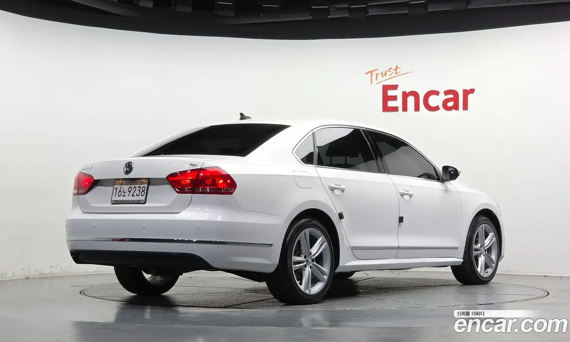 Volkswagen Passat 2013 2.0 АКПП, фото 2 Volkswagen Passat 2013 2.0 АКПП, фото 2
