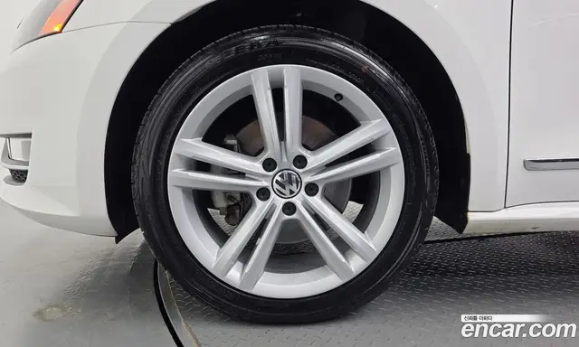 Volkswagen Passat 2013 2.0 АКПП, миниатюра 5 Volkswagen Passat 2013 2.0 АКПП, миниатюра 5