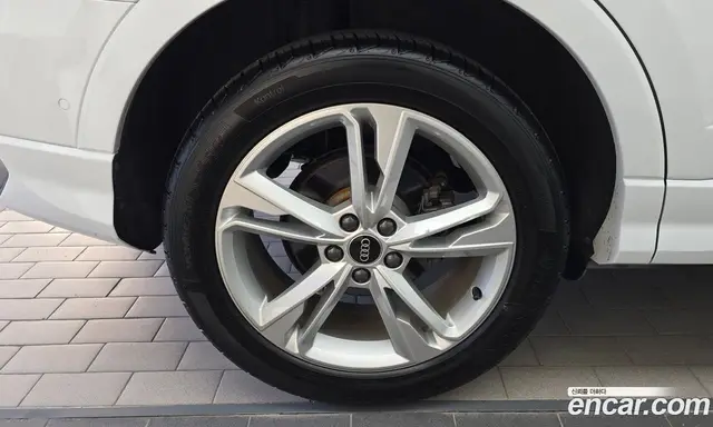 Audi Q3 2022 2.0 АКПП, миниатюра 5