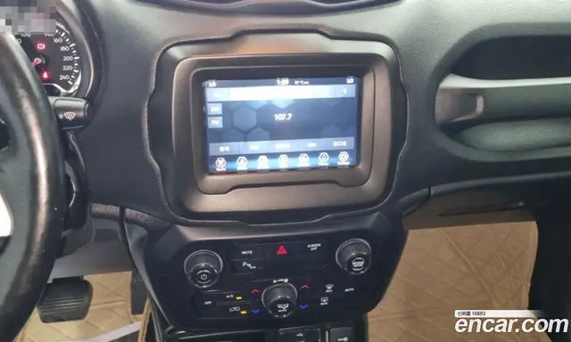 Jeep Renegade 2020 1.6 АКПП, миниатюра 12