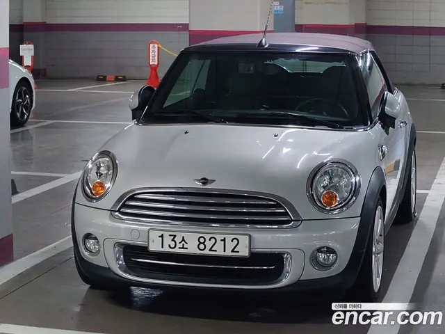 Mini Cooper Convertible 2012 1.6 АКПП, миниатюра 6