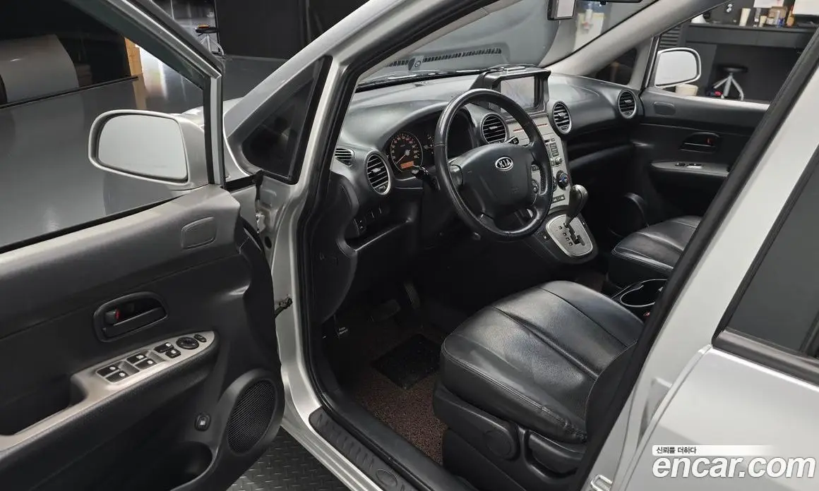 Kia Carens 2009 2.0 АКПП, фото 13