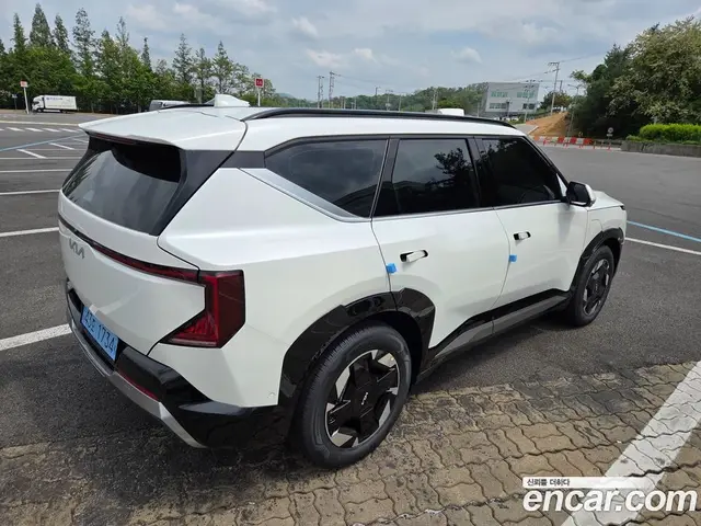Kia EV5 2026 АКПП, миниатюра 3