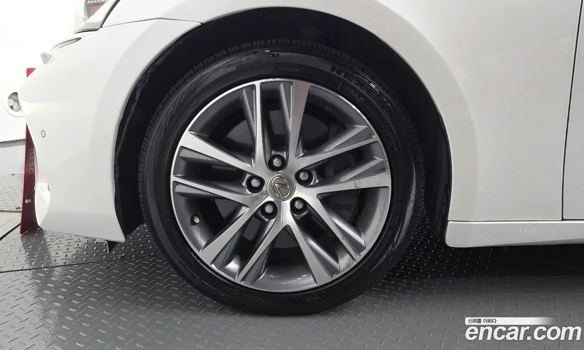Lexus IS 2019 2.0 АКПП, фото 7