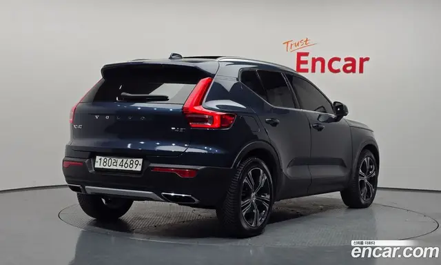 Volvo XC40, 2020, 64 216 км