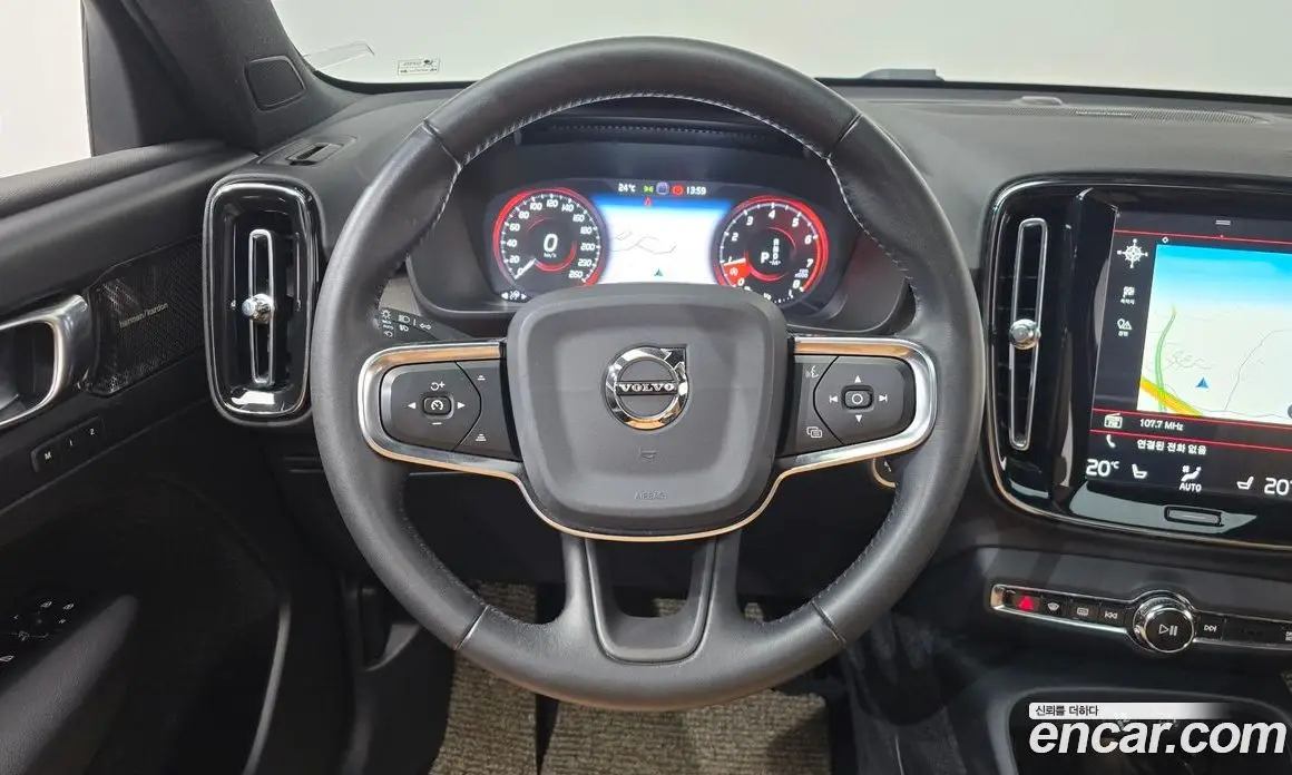 Volvo XC40 2020 2.0 АКПП, фото 17