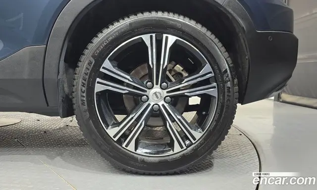 Volvo XC40 2020 2.0 АКПП, миниатюра 6
