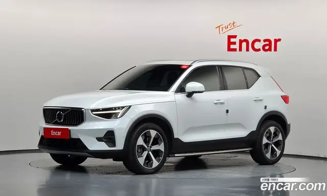 Volvo XC40, 2022, 64 617 км