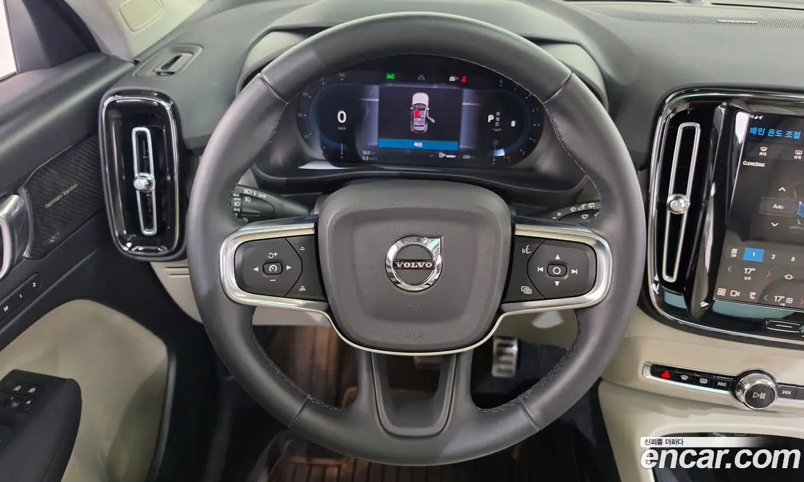 Volvo XC40 2022 2.0 АКПП, фото 19