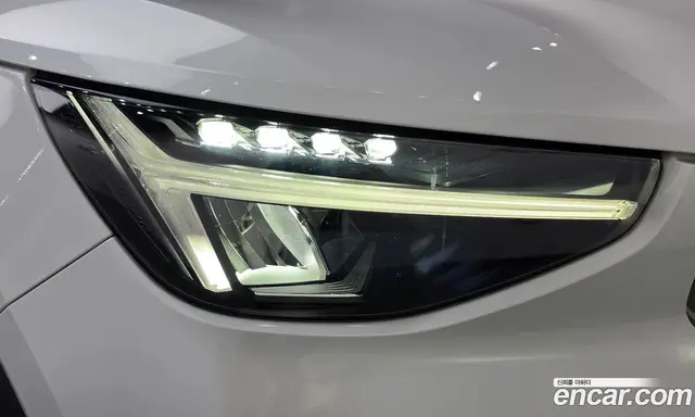 Volvo XC40 2022 2.0 АКПП, миниатюра 8